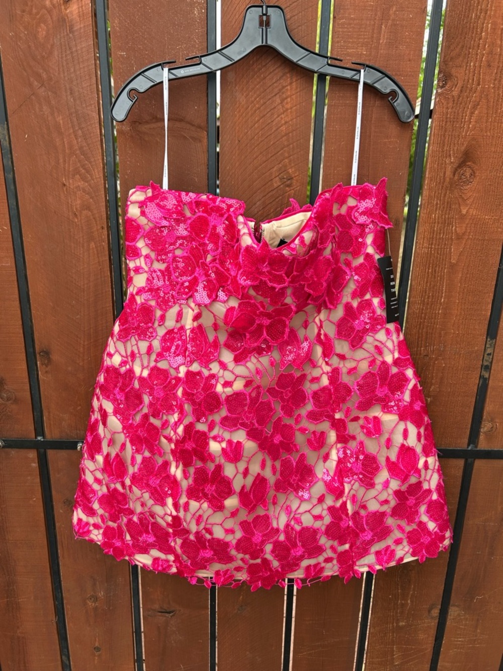 RETROFETE alira lace mini dress in cerise size large NWT - Picture 7 of 10